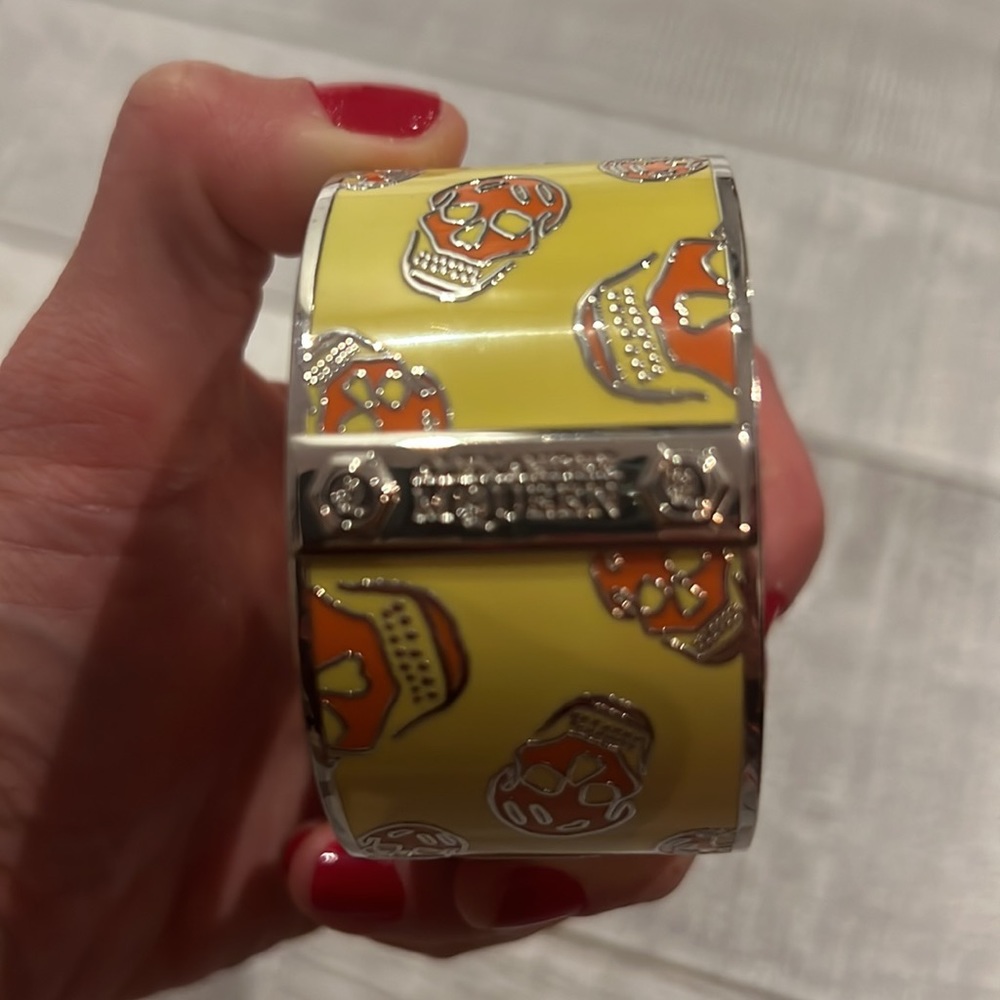 mcqueen bangle - Picture 5 of 6